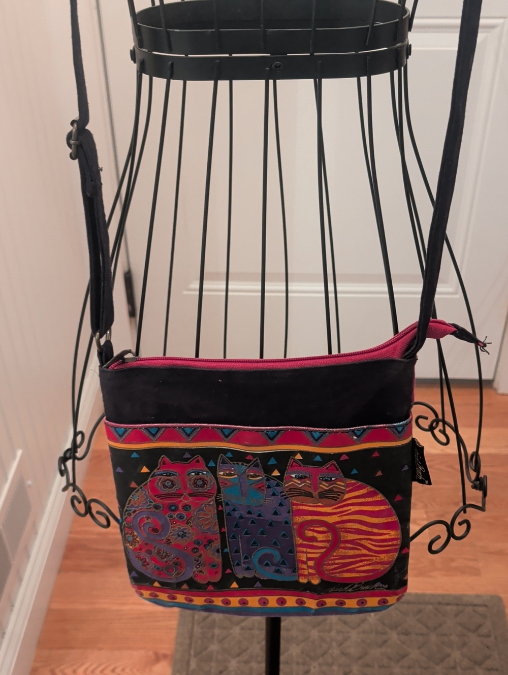 Laurel Burch Cat Print Crossbody Bag - Black and Pink